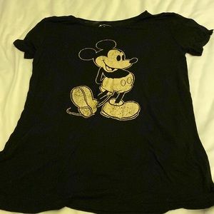 Small Mickey Mouse t shirt